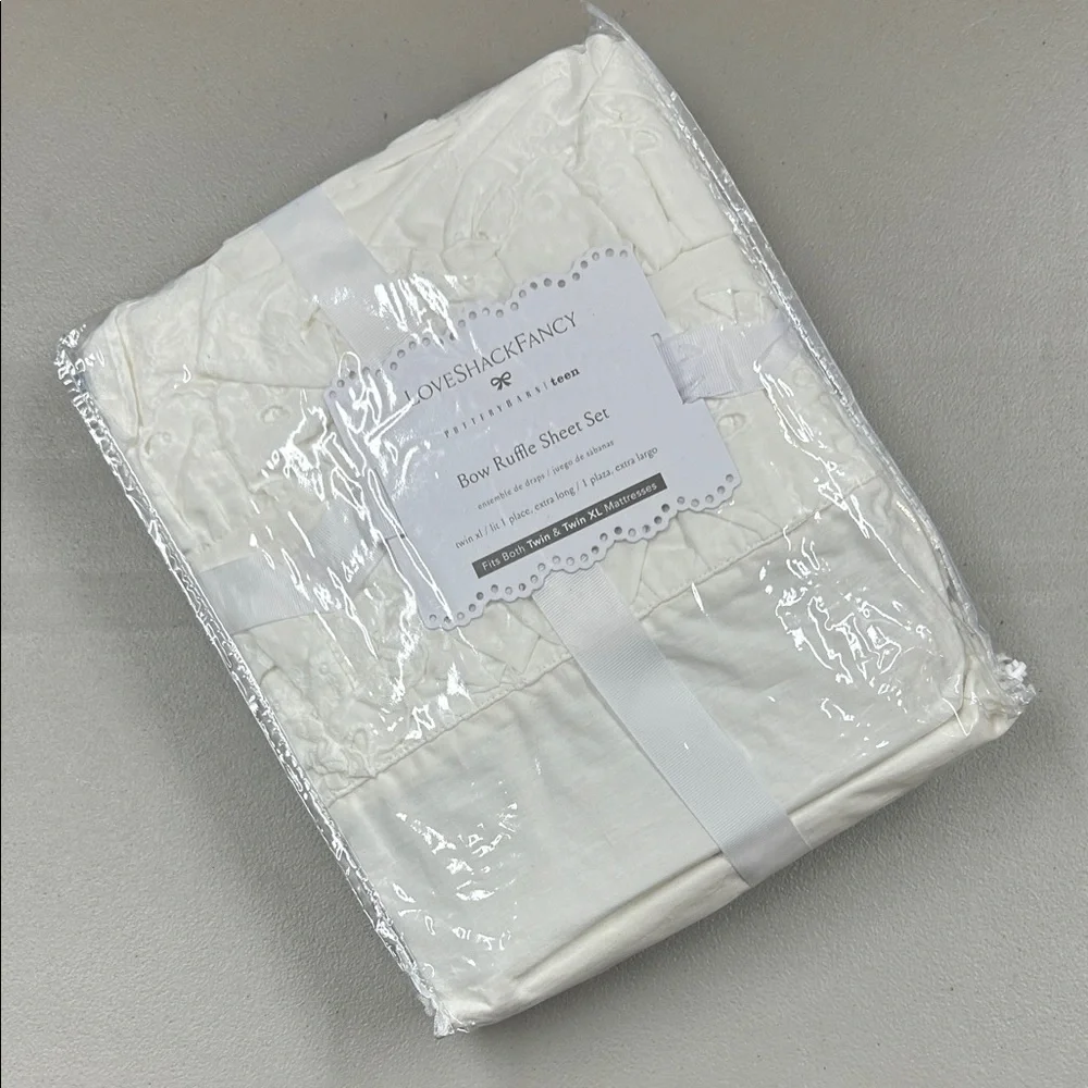 LoveShackFancy x Pottery Barn Bow Ruffle Trim Twin / XL Sheet Set Ivory NWT